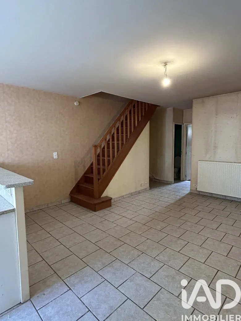 Maison 4 pièces 84 m² · à Issoudun · 84 m² · 86 000 €