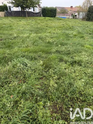 Building plot in Faverges-de-la-Tour (38110)