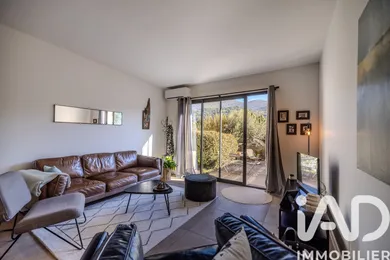 Appartement à Nyons (26110)