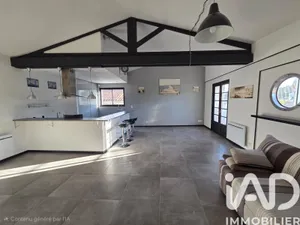 Building at Saint-Georges-d'Oléron (17190)