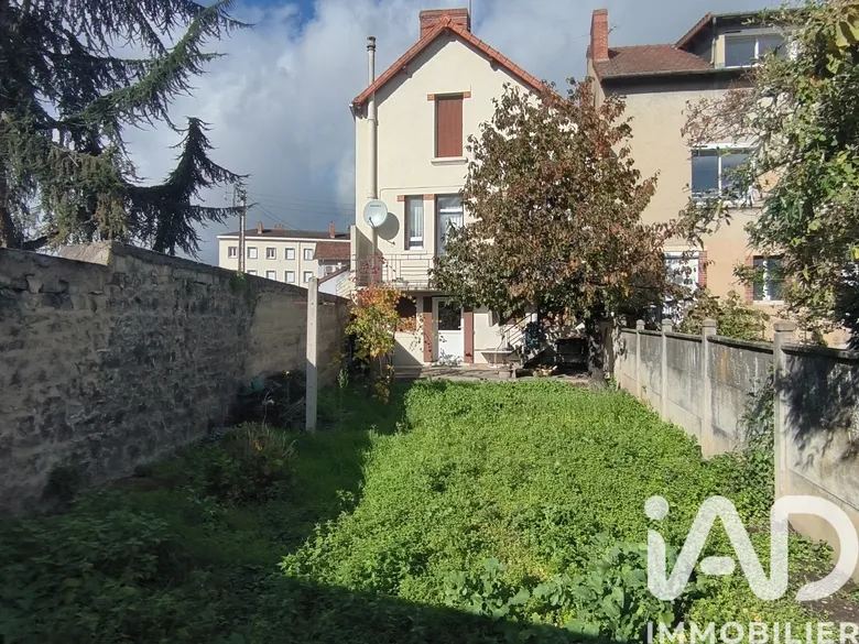 Maison 5 pièces 116 m² · à Montluçon · 115,7 m² · 98 000 €