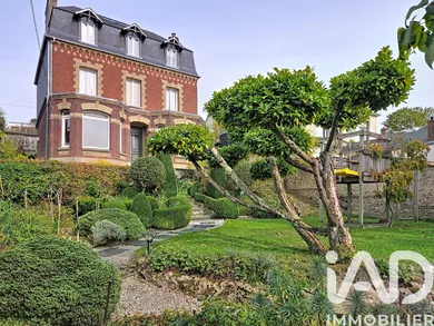 Mansion in Bois-Guillaume (76230)