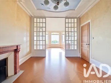 Mansion in Bois-Guillaume (76230)