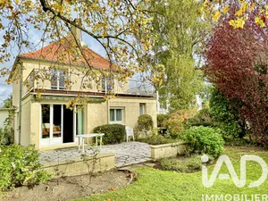 House at La Celle-Saint-Cloud (78170)