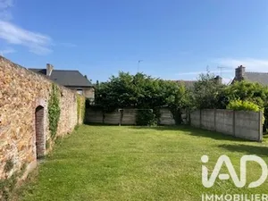 Land at Lanvollon (22290)