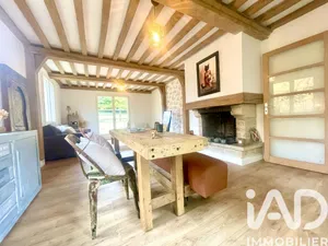 Maison traditionnelle à Saint-Martin-aux-Chartrains (14130)