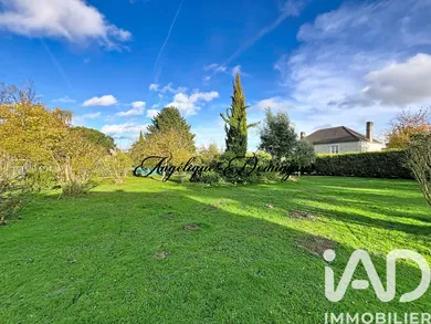 Building plot in Goupillières (78770)