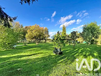 Building plot at Thoiry (78770)