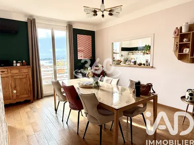 Apartment in Toulon (83000)