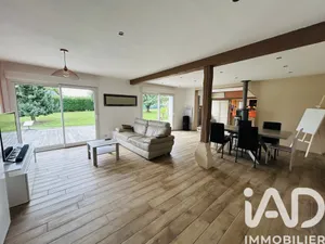 Maison à Saint-Paër (76480)