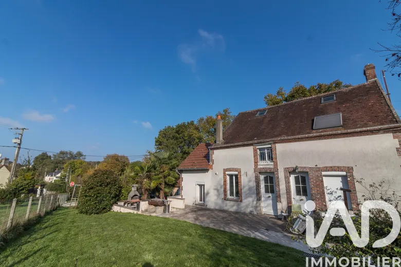 Maison 7 pièces 155 m² · à Sainte-Geneviève-des-Bois · 155 m² · 168 000 €