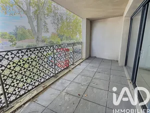 Apartment at Cenon (33150)