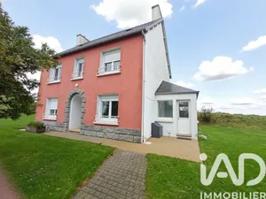 Park home at Plounévez-Lochrist (29430)