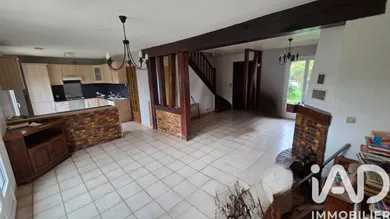 House at Gisors (27140)