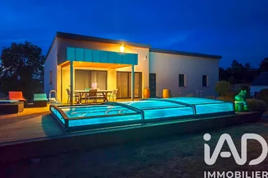 Pavillon à Salles-la-Source (12330)