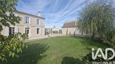 Maison à Saint-Méard-de-Gurçon (24610)