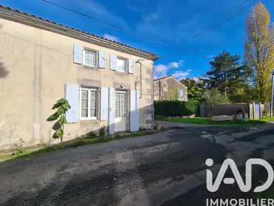 Maison de campagne à Romegoux (17250)