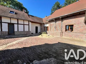 House at Villeselve (60640)