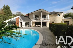 Maison d'architecte à Saint-Avé (56890)