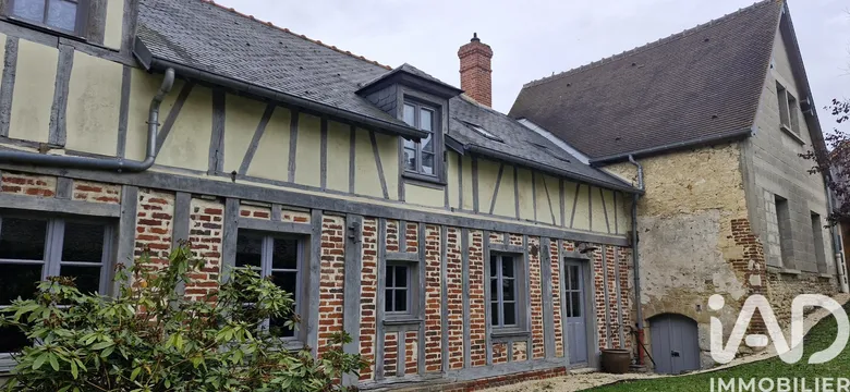 Maison 6 pièces 149 m² · à Chaumont-en-Vexin · 149 m² · 240 000 €