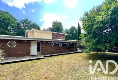 Maison d'architecte à Salles (33770)