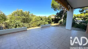 Apartment at Saint-Raphaël (83700)