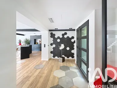 Architectural house in LA VALETTE DU VAR (83160)