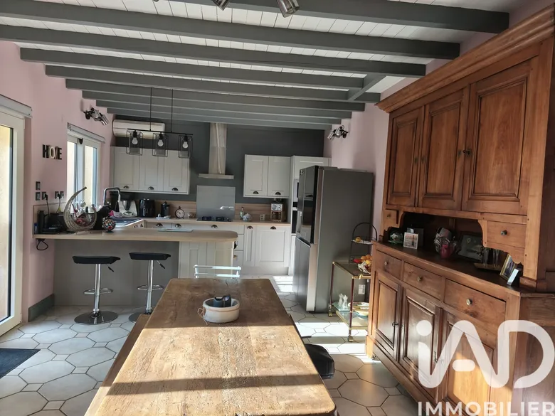 Maison 5 pièces 110 m² · à Saint-Quentin · 110 m² · 180 000 €
