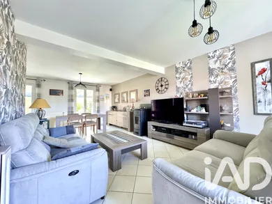 House in Bombon (77720)
