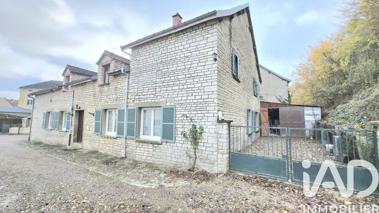Maison 6 pièces 159 m² · à Cirfontaines-en-Azois · 159 m² · 95 000 €