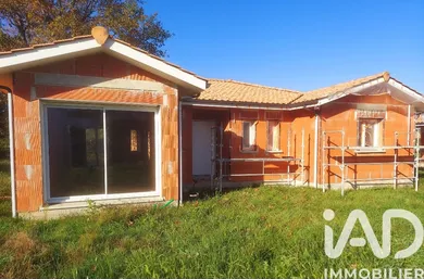 Maison à Saint Germain d'Esteuil (33340)