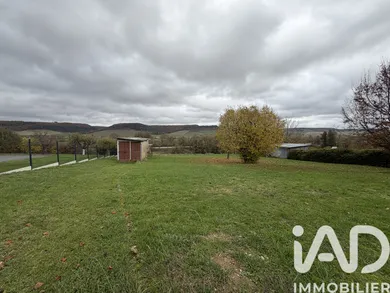 Terrain à bâtir à Fronville (52300)