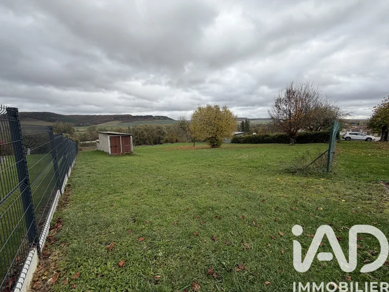 Terrain 1198 m² · à Fronville · 24 000 €
