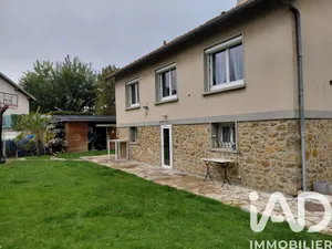 Traditional house in La Norville (91290)