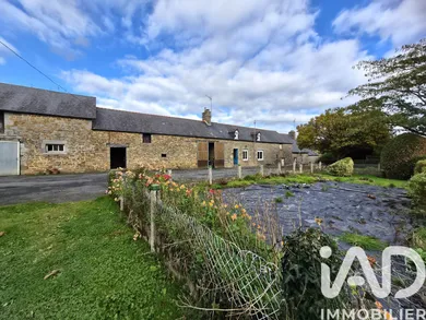 Longère à Saint Germain en Coglès (35133)