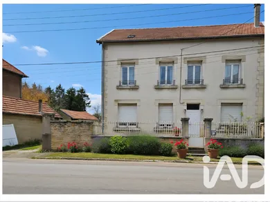Townhouse in Étain (55400)