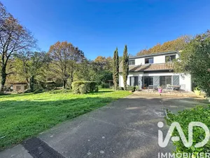 House at Pujo-le-Plan (40190)