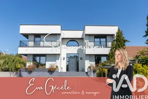 House at Longnes (78980)