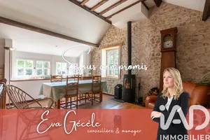 Maison de village à Villette (78930)