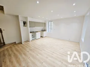 Townhouse in Azy-sur-Marne (02400)