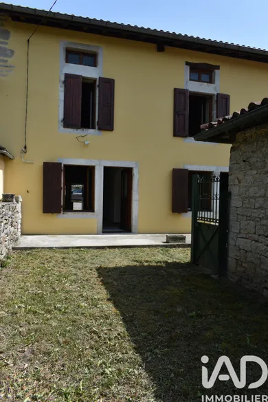 Village house in Villechantria (39320)