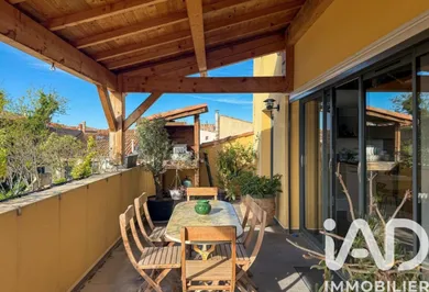 Apartment at Mèze (34140)