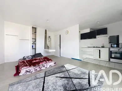 Apartment in Savigny-le-Temple (77176)