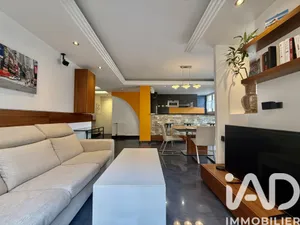 Apartment at Villejuif (94800)