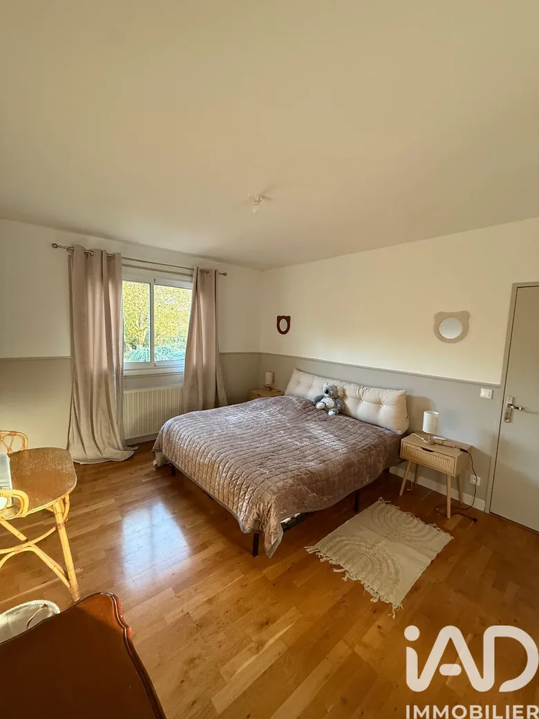 Maison 7 pièces 165 m² · à Vald'Yerre · 165 m² · 208 000 €