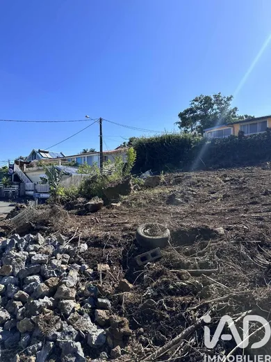 Terrain à Petite-Île (97429)