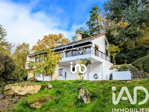 Mansion at Hédouville (95690)