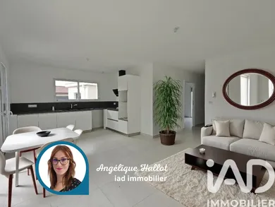 Traditional house in Saint-Alban-du-Rhône (38370)