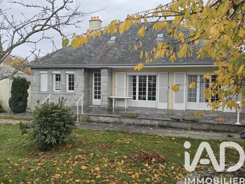 Maison 5 pièces 98 m² · à Villaines-la-Juhel · 98 m² · 156 000 €