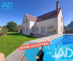 House at Ville-Saint-Jacques (77130)